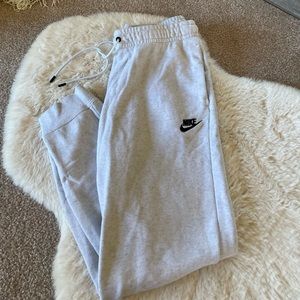 Nike Sweatpants